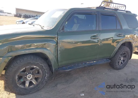 2022 Toyota 4Runner Trail Special Edition z USA, uszkodzony, nr VIN JTETU5JR8N6071555